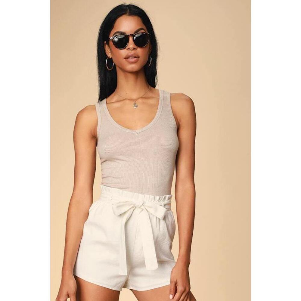 Lulus Jemima White Paper Bag Waist Shorts - Size L